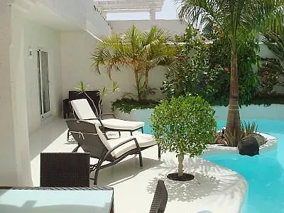 Giulietta Villa Corralejo